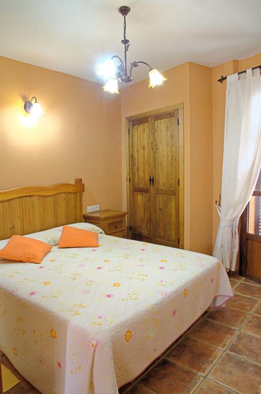 Hotel Posada Casas Viejas 베날룹카싸스비에야스 외부 사진